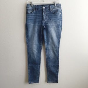 Chico’s Platinum Skinny Jeans Embellished Size 00